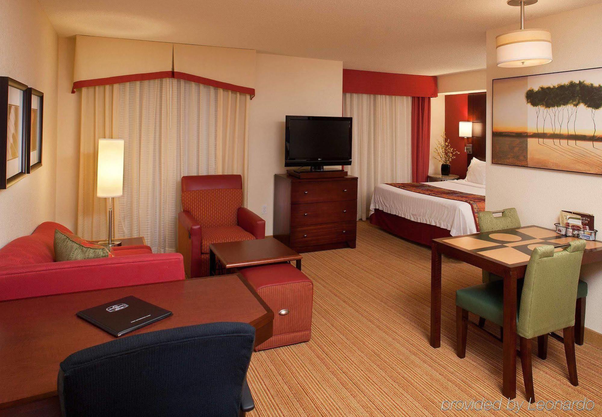 Residence Inn By Marriott Waldorf Exterior photo