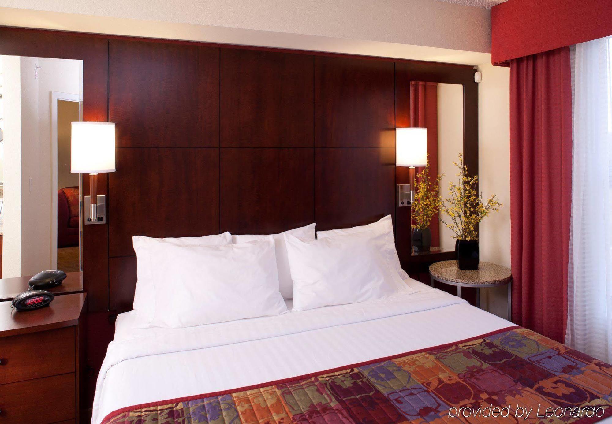 Residence Inn By Marriott Waldorf Exterior photo